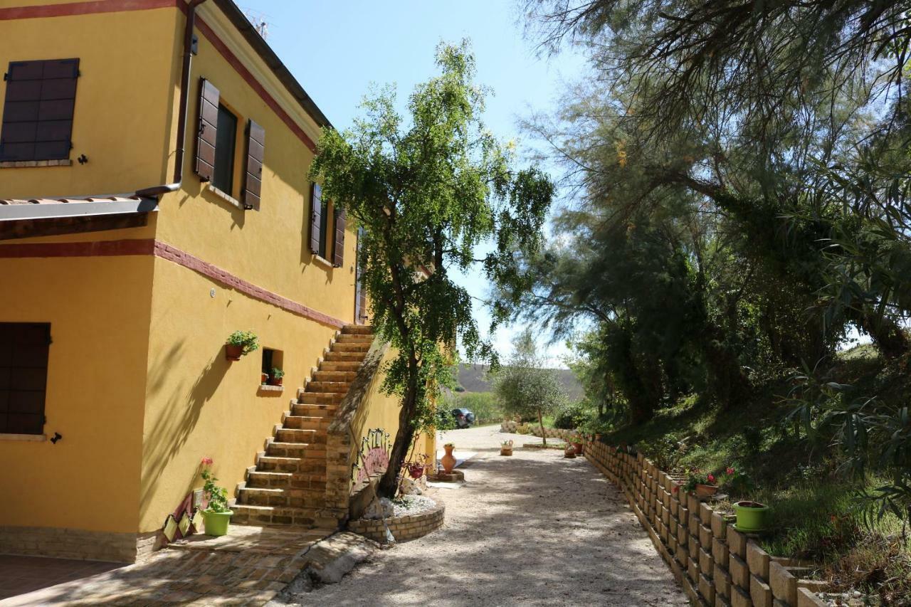 Agriturismo Fattoria del Colle Villa Iesi Exterior foto